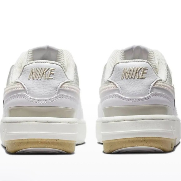 Nike Gamma Force White Phantom Women Shoes No Lid - Picture 5 of 10